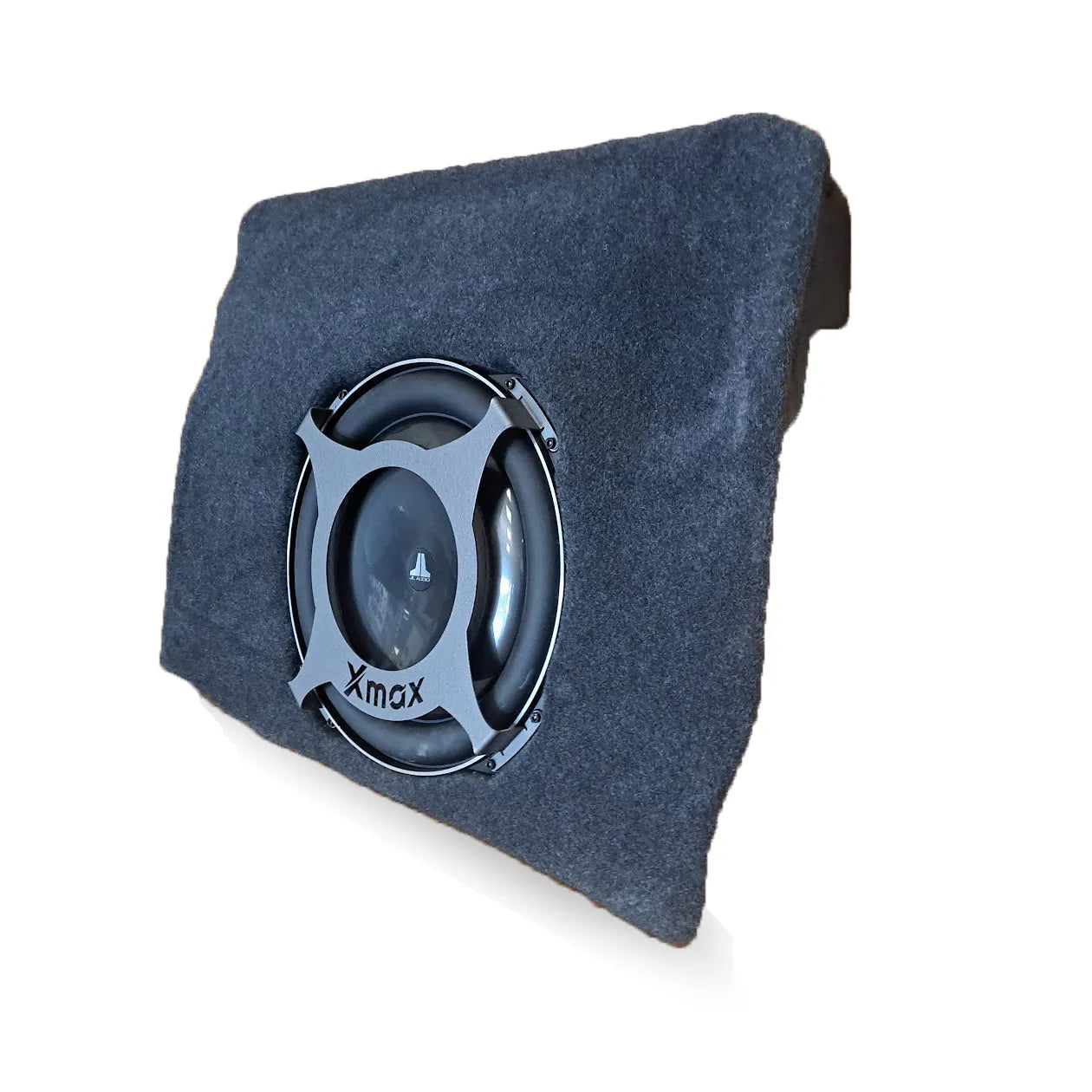 Nissan Navara NP300 sub and Stereo Design