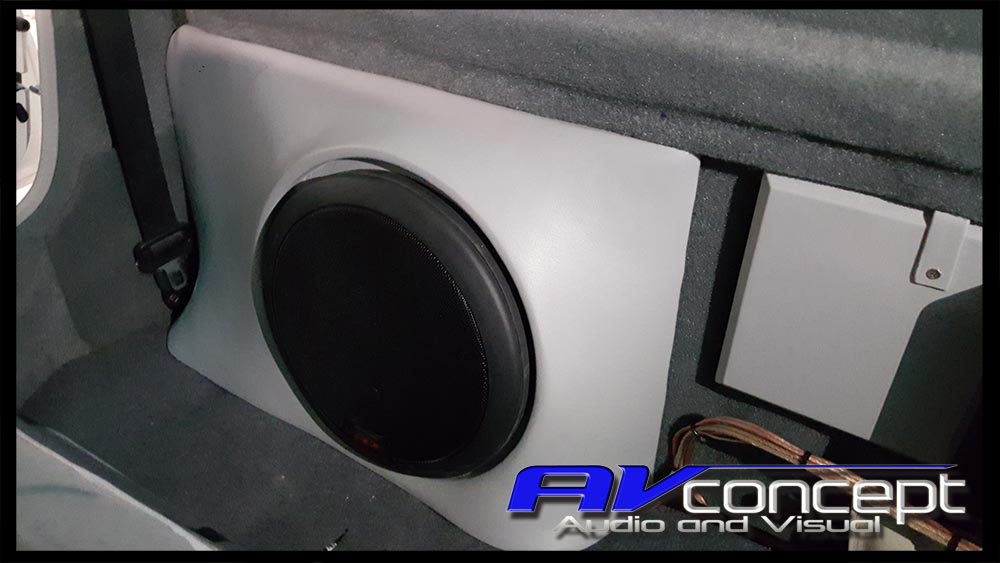 Sub box to suit Toyota Landcruiser