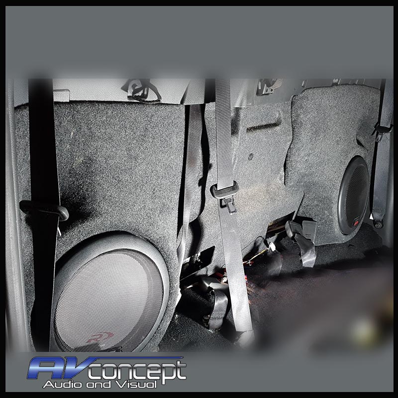 Nissan NP300 compatible stereo